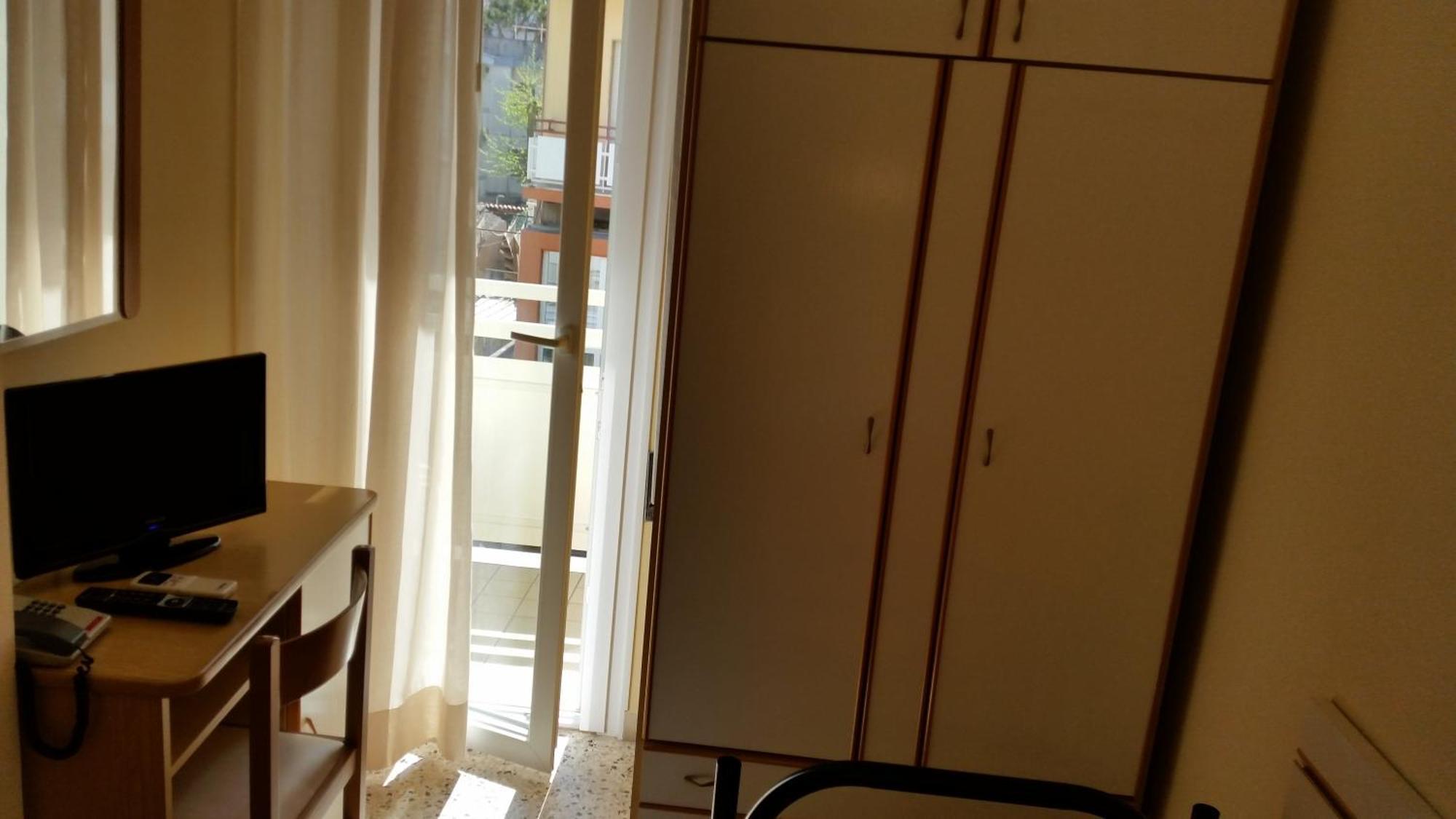 Hotel Tosi Riccione Zewnętrze zdjęcie